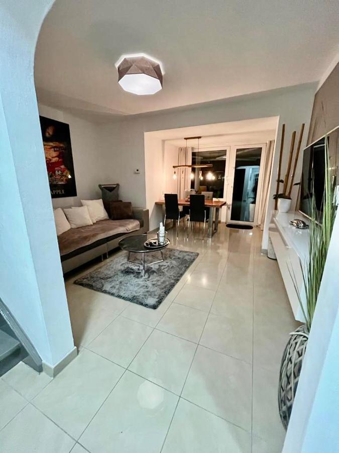 Casa Arturo Duesseldorf Apartment Bagian luar foto