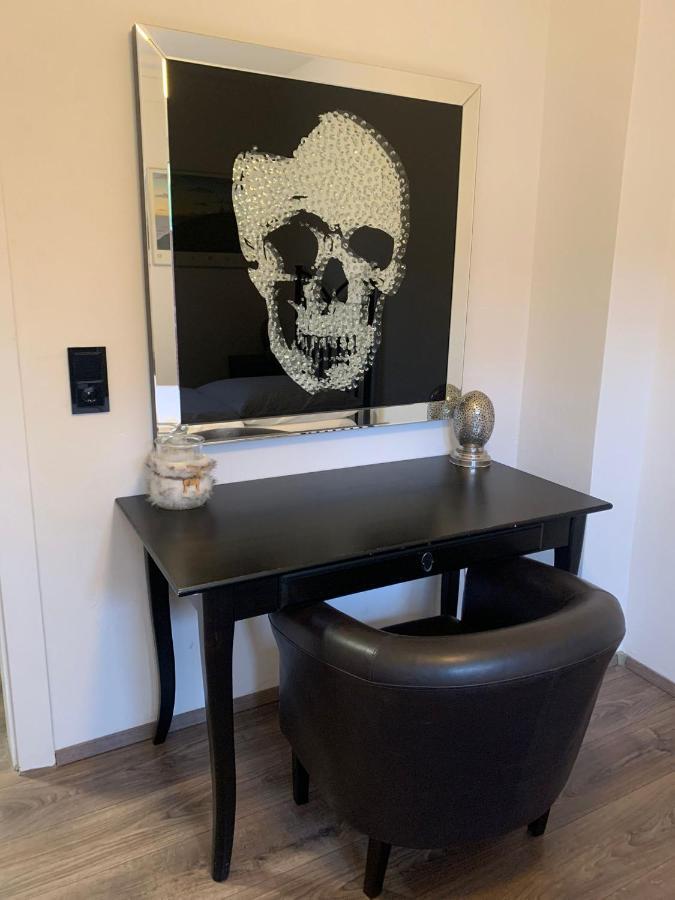 Casa Arturo Duesseldorf Apartment Bagian luar foto